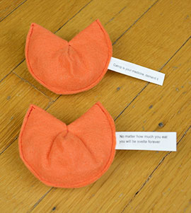 fortune-cookie-270