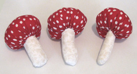 red-mushrooms-270.jpg